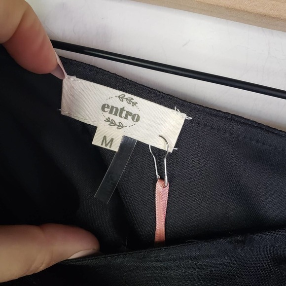 NEW Entro True To You‎ Skirt M Black Swiss Dot Ruffle Hem NWT - Picture 6 of 9